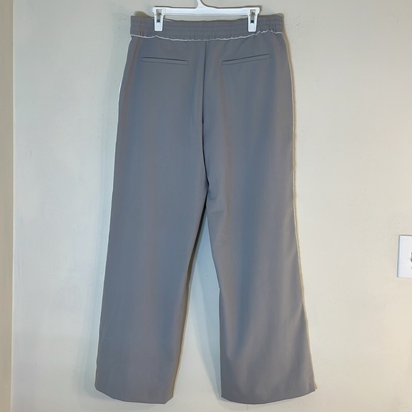 NWT. Zara Large Grey Wide Leg Pull On Pants. - Picture 7 of 9